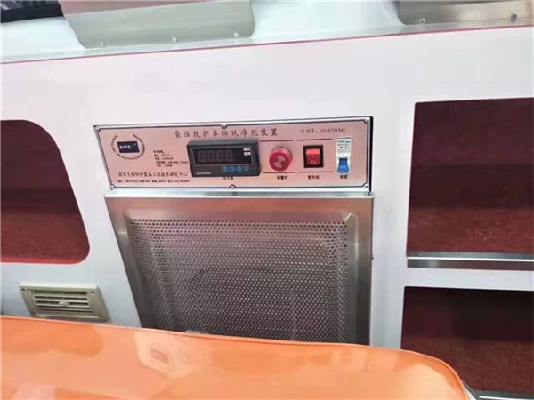 福特全顺救护车图片.jpg