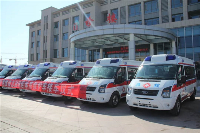 核酸采样车.jpg
