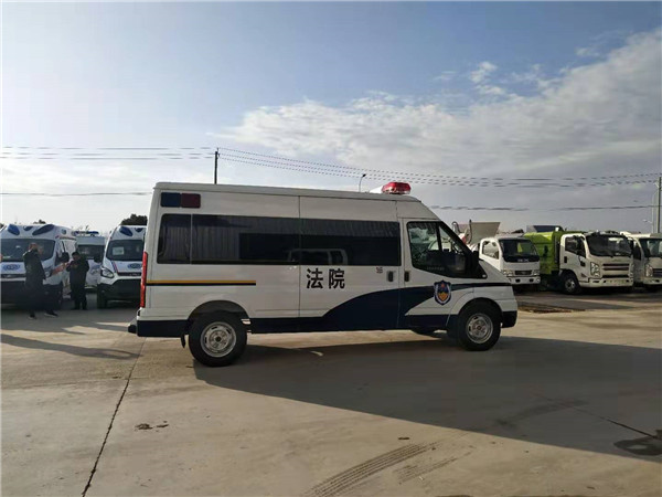 新型福特转运型法院囚车与全顺押解型法院囚车有什么区别生产厂家在
